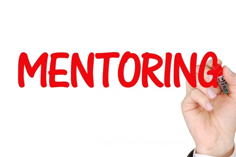 Perché coltivare la cultura del mentoring in farmacia